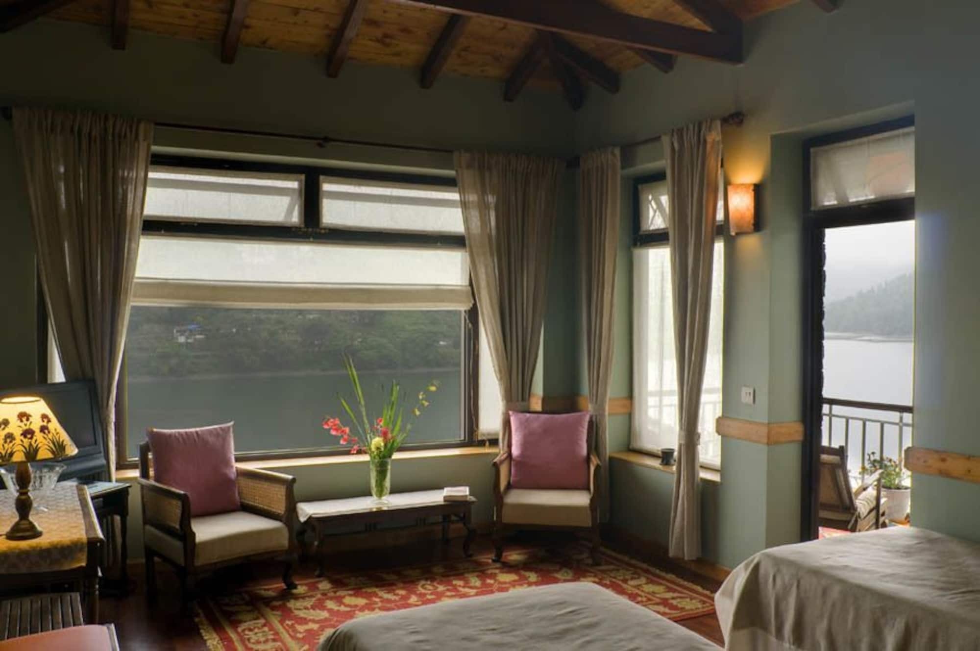 Fishermen'S Lodge - A Lake Facing Hotel Near Nainital Bhimtal Exterior photo